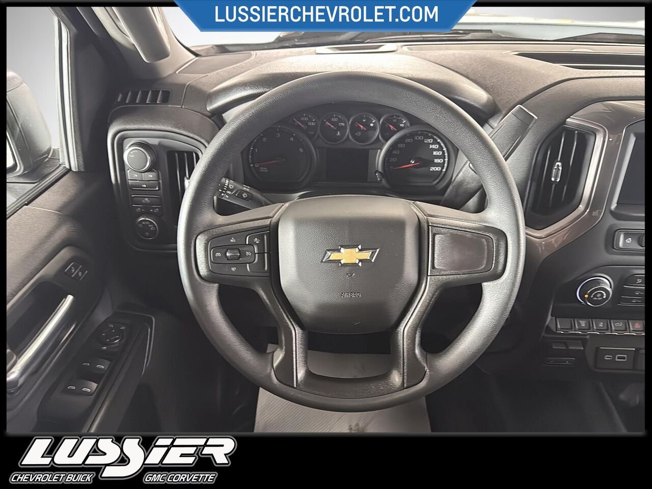 Chevrolet Silverado 2500HD WT cabine multiplace 4RM 159 po 2026 BLANC SOMMET Saint-Hyacinthe - photo #11