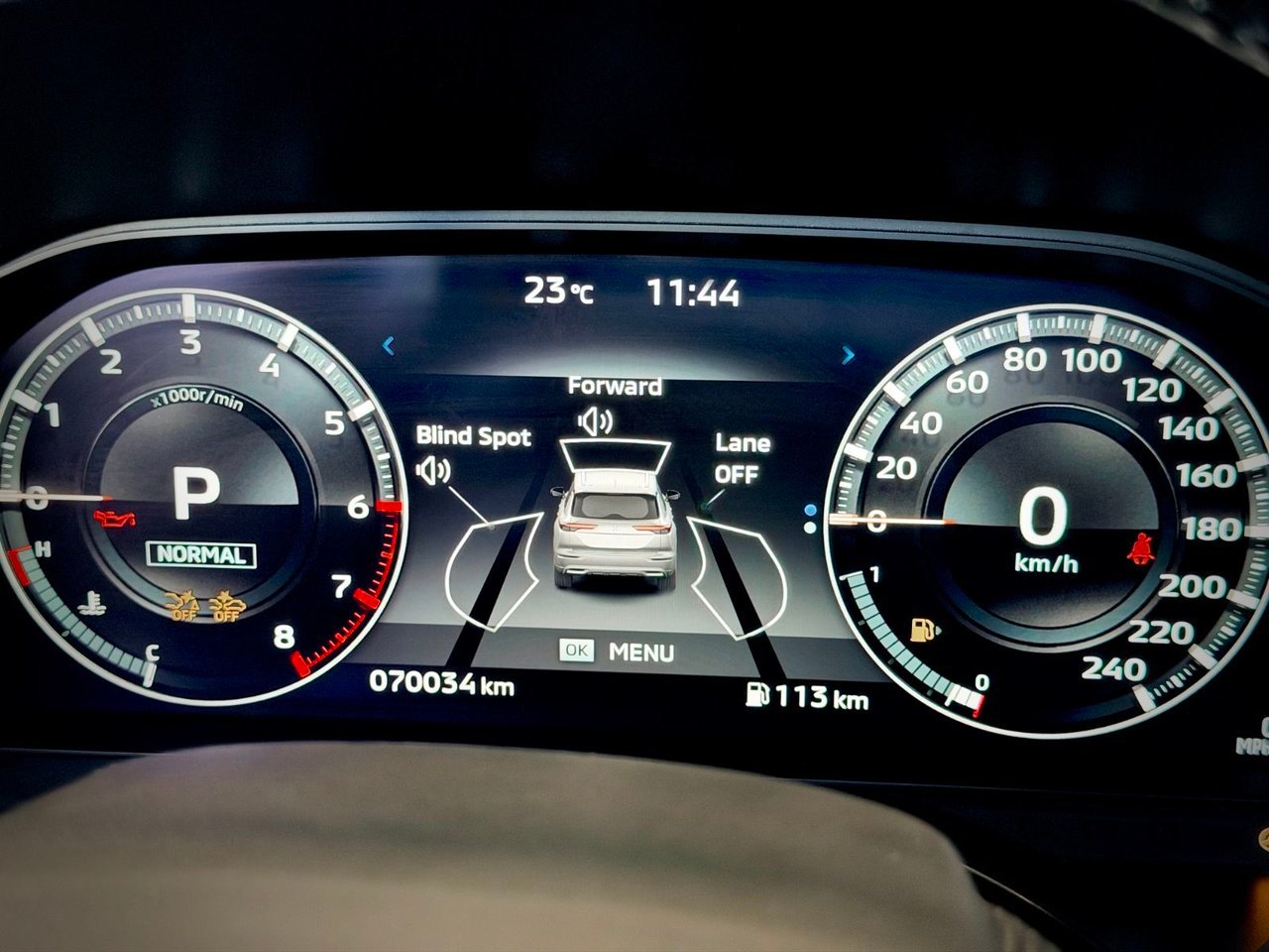 2023 Mitsubishi Outlander gray Notre-Dame-des-Prairies - photo #27