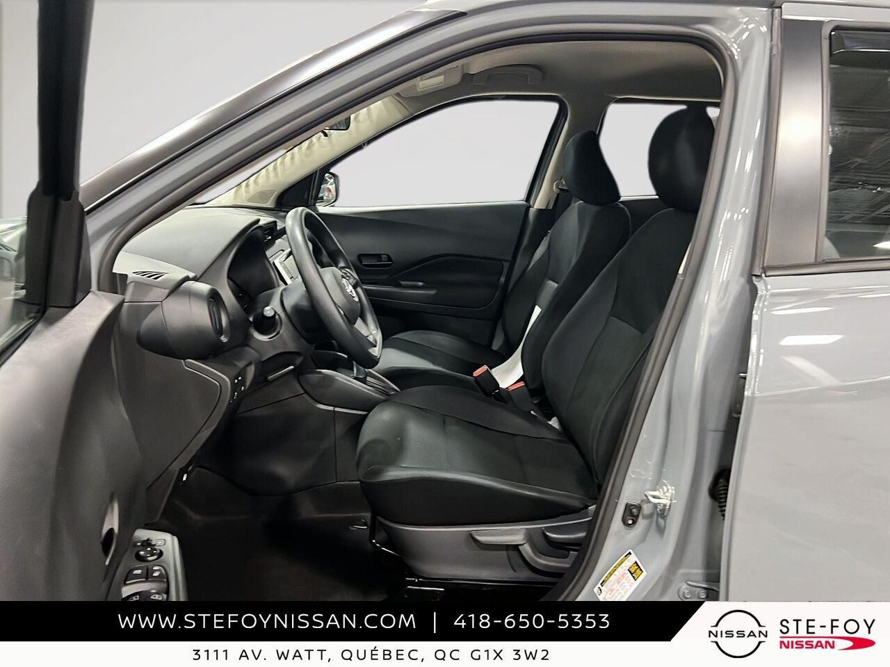 Nissan KICKS PLAY S TA 2025 Gris Ste-Foy - photo #8