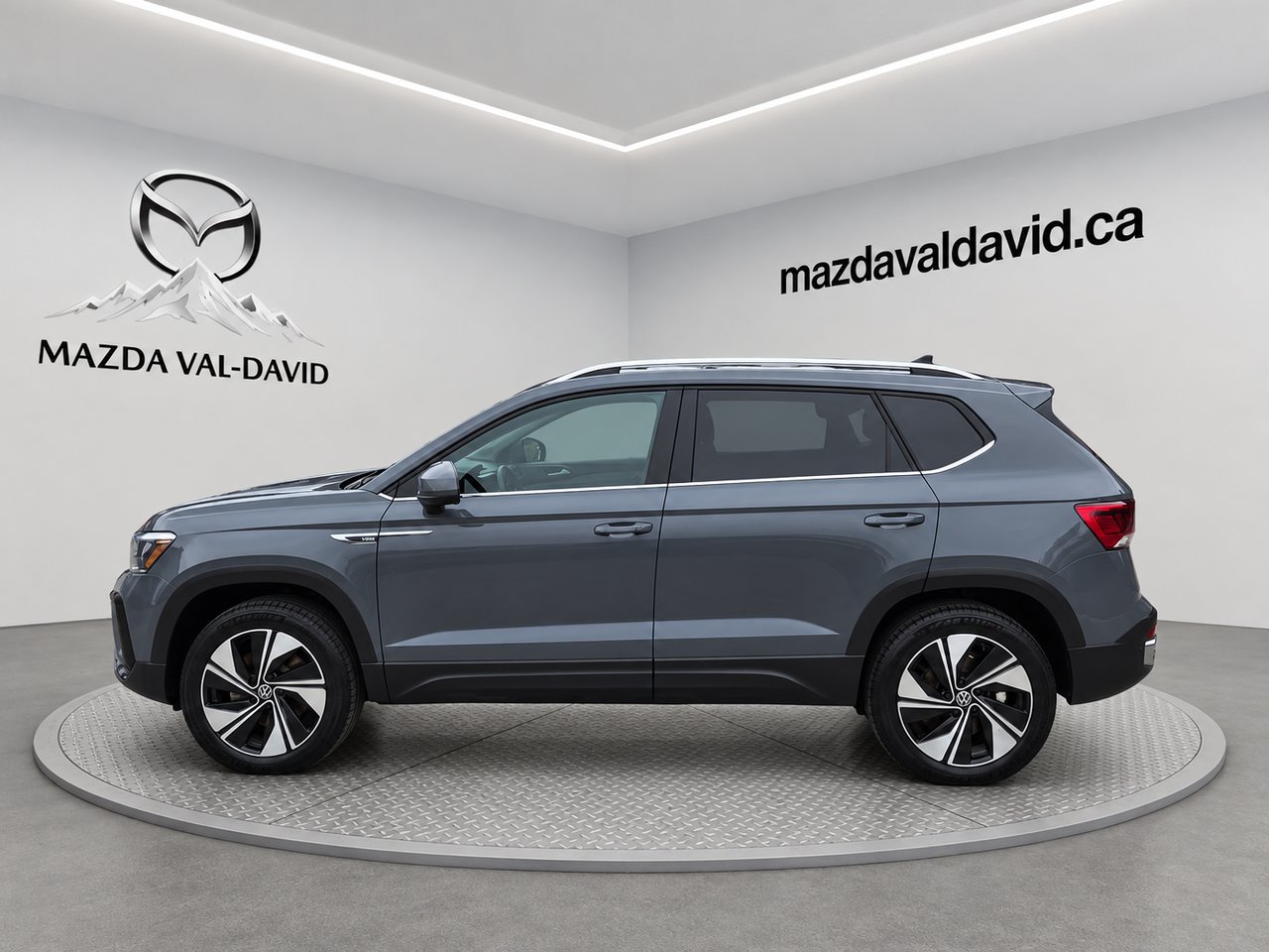 Volkswagen Taos Comfortline 2024 Gris Val-David - photo #1