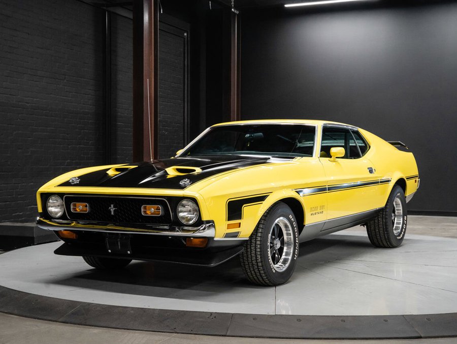 1971 Ford Mustang Mach 1 | Boss 351 Tribute | 351 CI V8 | 4-Speed | High End Restoration Yellow