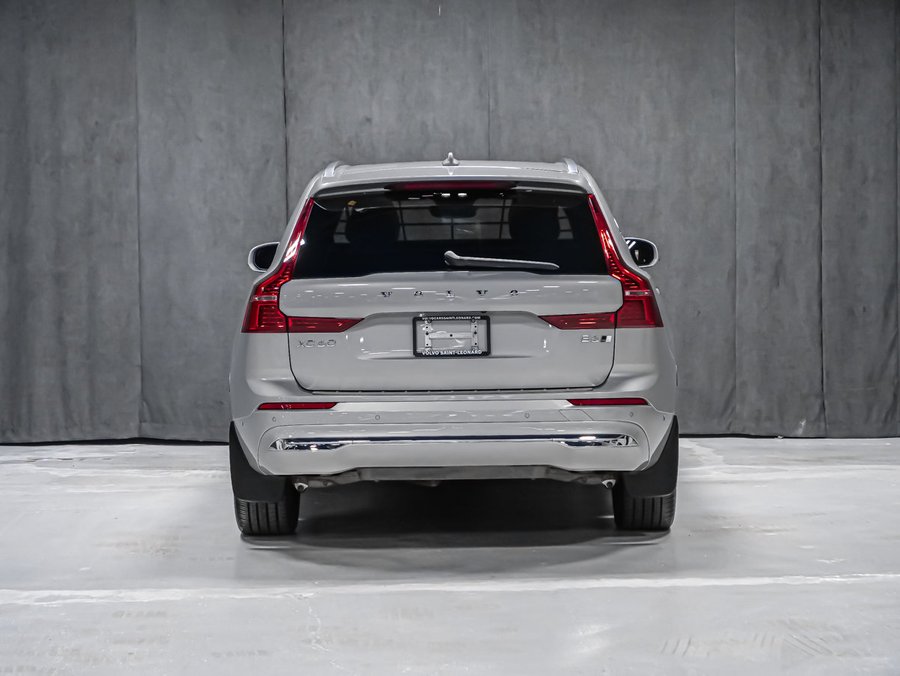 2023 Volvo XC60 B6 ULTIMATE BRIGHT BOWERS WILKINS SILVER DAWN