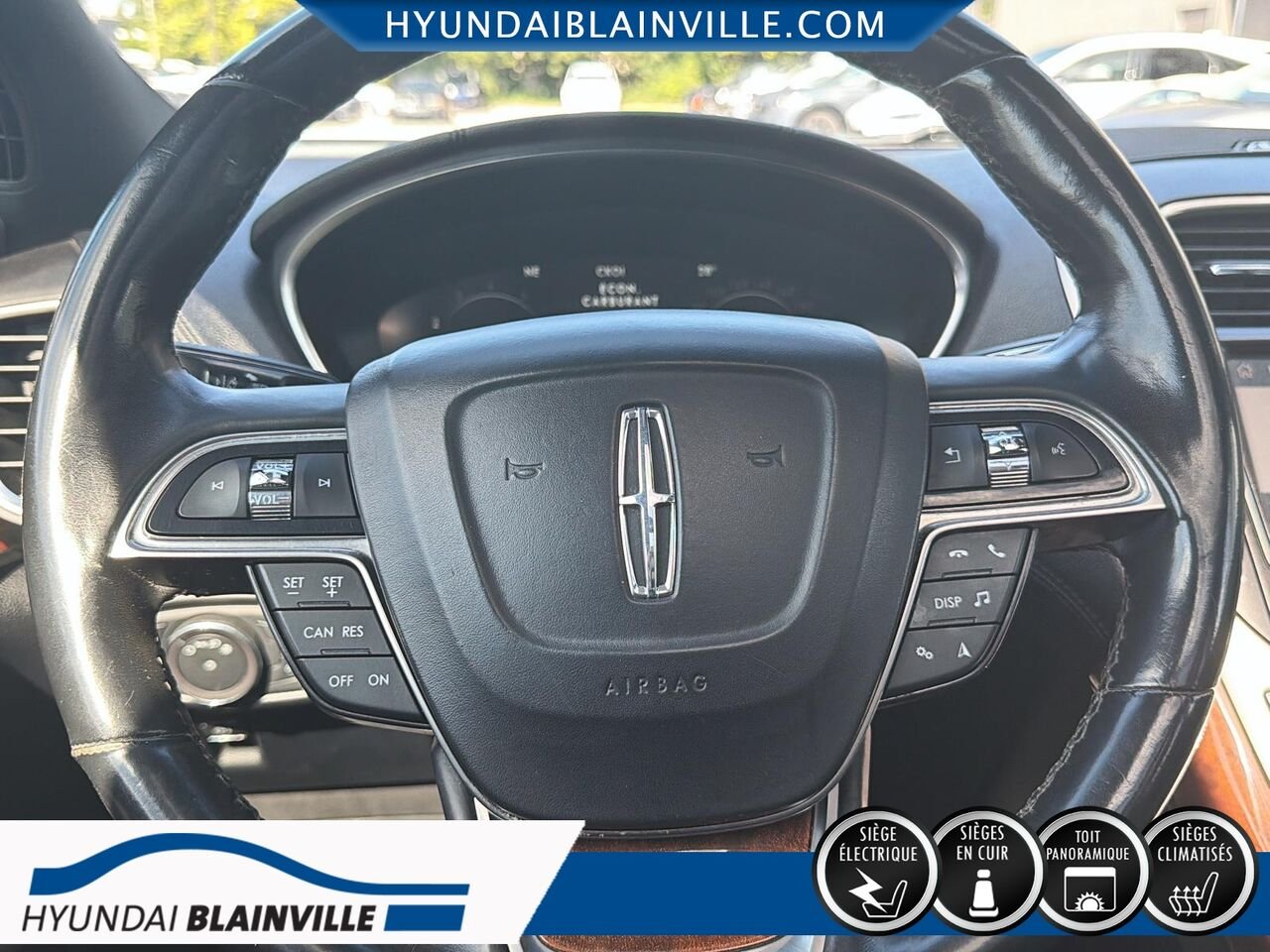 2019 Lincoln Nautilus White Blainville - photo #13