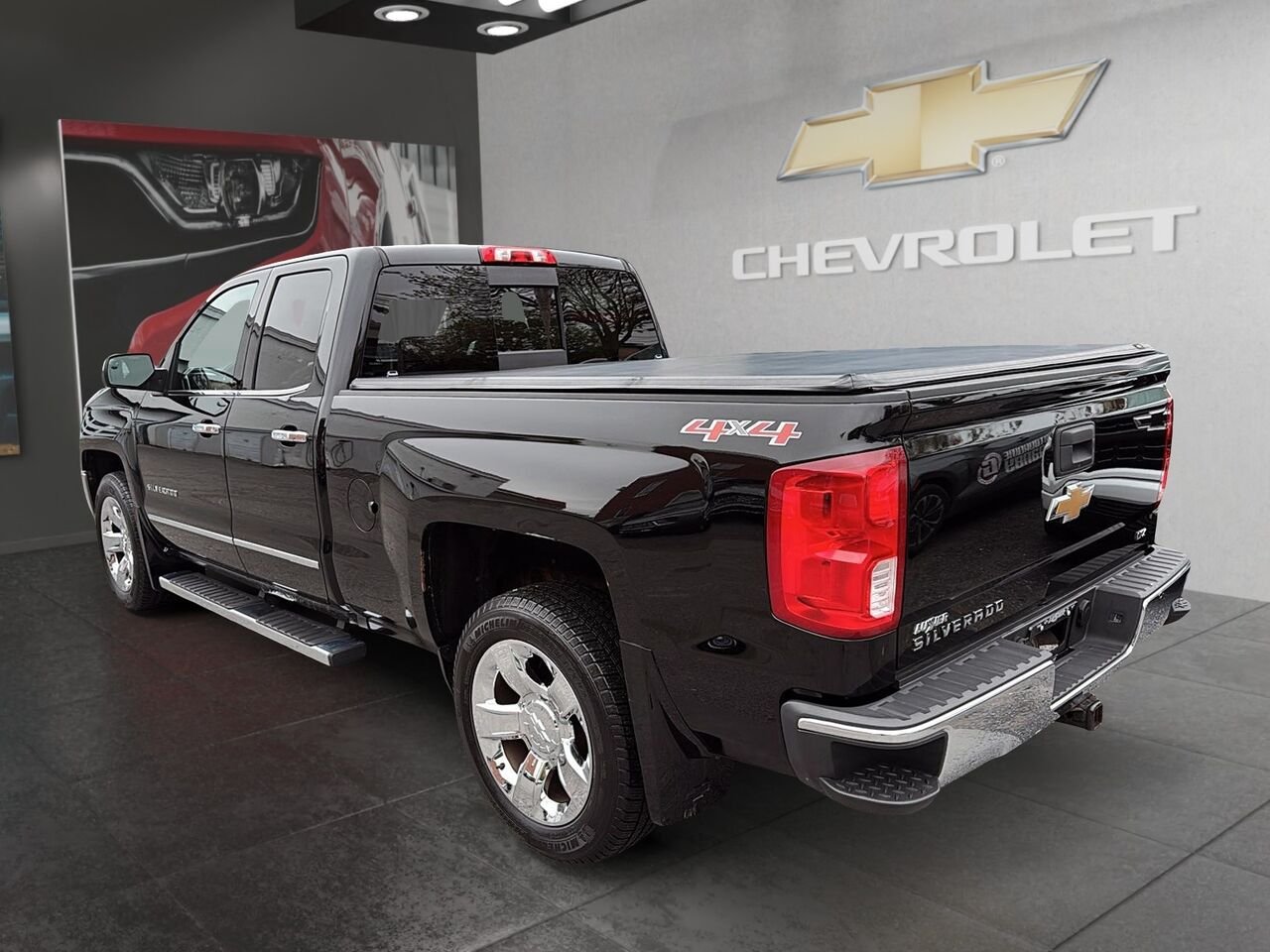 CHEVROLET SILVERADO 1500 4WD DOUBLE CAB UNKNOWN 2017 Noir Saint-Hyacinthe - photo #3