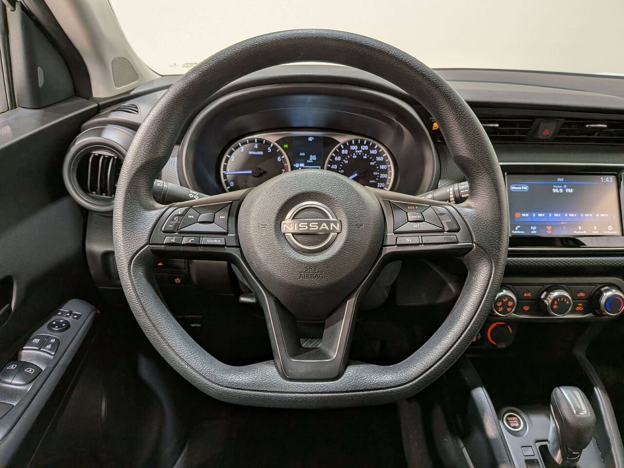 Nissan Kicks S FWD 2024 Blanc Val-David - photo #13