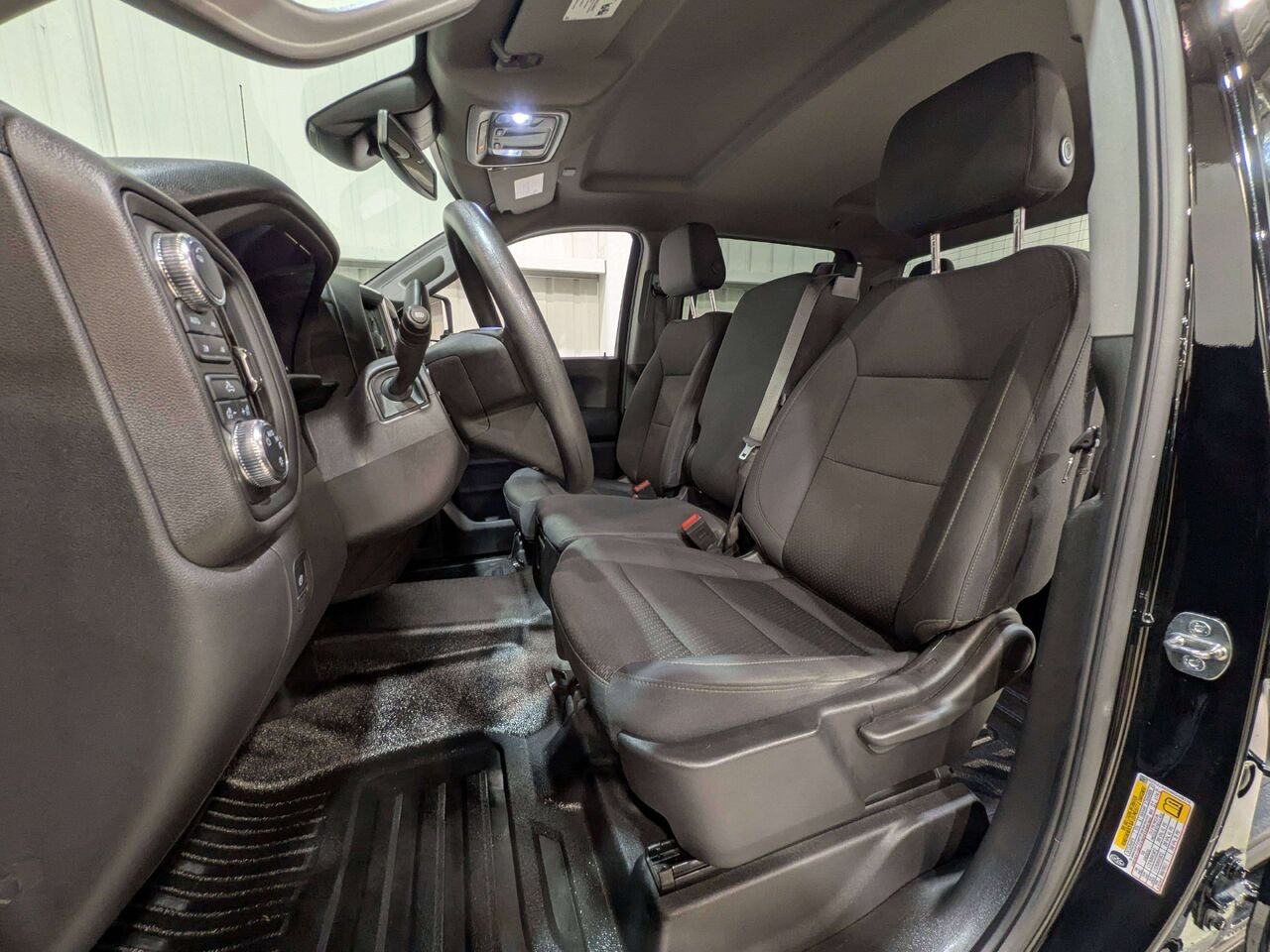 2024 GMC Sierra 1500 4WD Crew Cab 157" Pro Black Val-David - photo #1