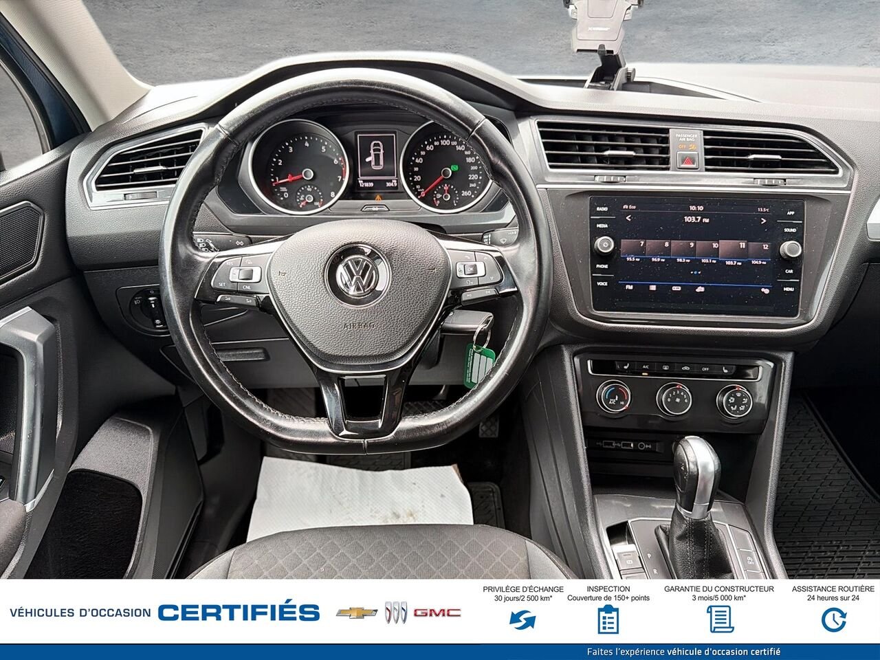 VOLKSWAGEN TIGUAN S Trendline 4MOTION 2018 Bleu Montmagny - photo #9