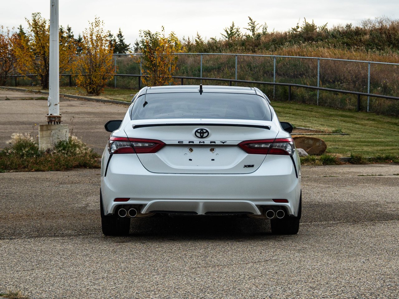 2021 Toyota Camry XSE Auto Wind Chill w/Black Roof Sherwood Park - photo #12