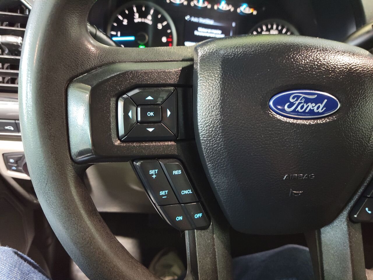 2019 Ford F-150 Red  - photo #15