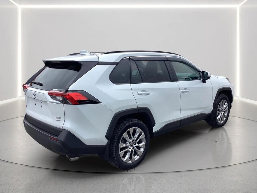 2024 TOYOTA RAV4 XLE PREMIUM XLE TI White
