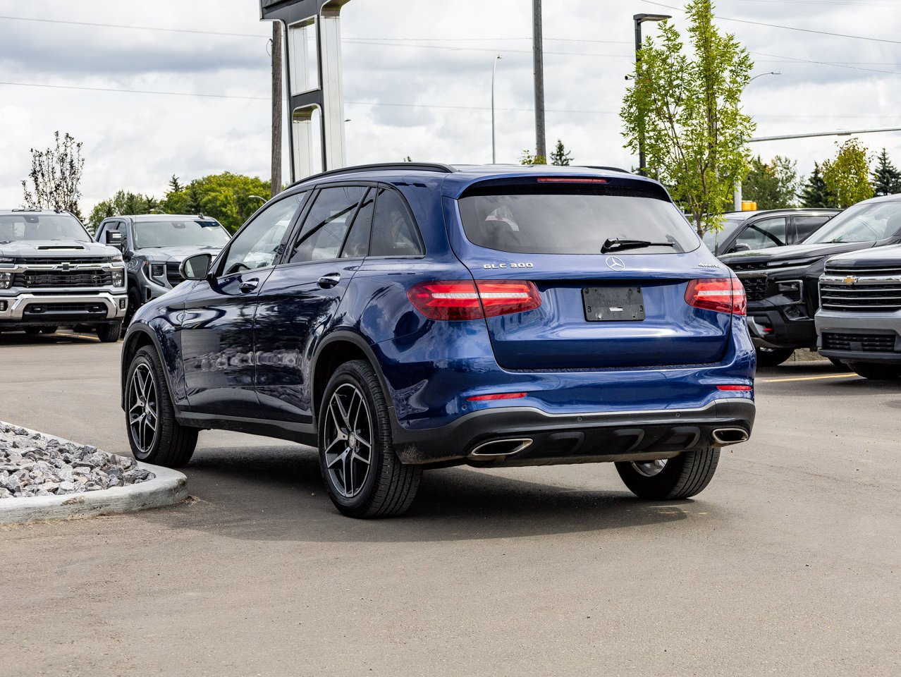 2017 Mercedes-Benz GLC 4MATIC 4dr GLC 300 Blue Sherwood Park - photo #10