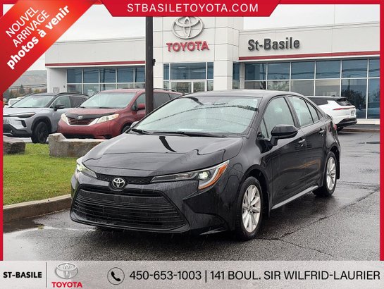 TOYOTA COROLLA LE AMELIORE FWD 2024 Blanc