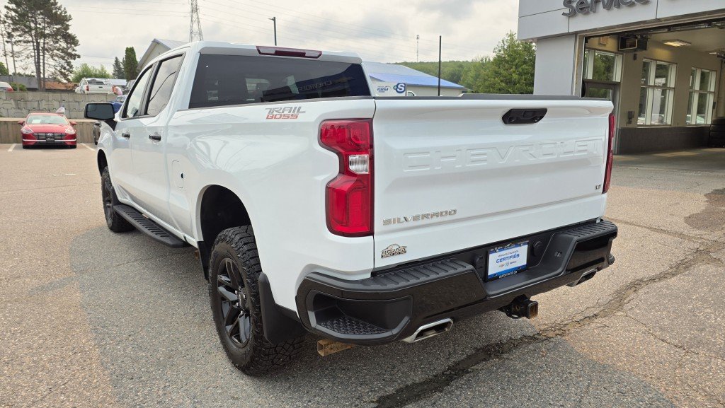 CHEVROLET Silverado 1500 LT TrailBoss 4X4 2024 Blanc Mont-Laurier - photo #10