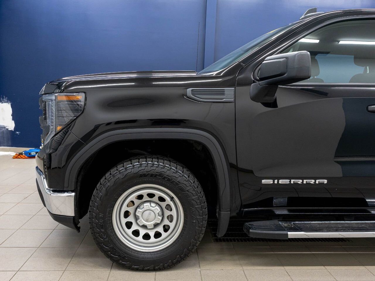 GMC Sierra 1500 PRO CREW 4X4 *CARPLAY* BLUETOOTH CAMERA WIFI USB 2024 Noir Saint-Jérôme - photo #28