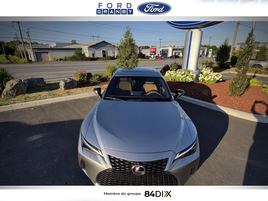 2023 Lexus IS Silver