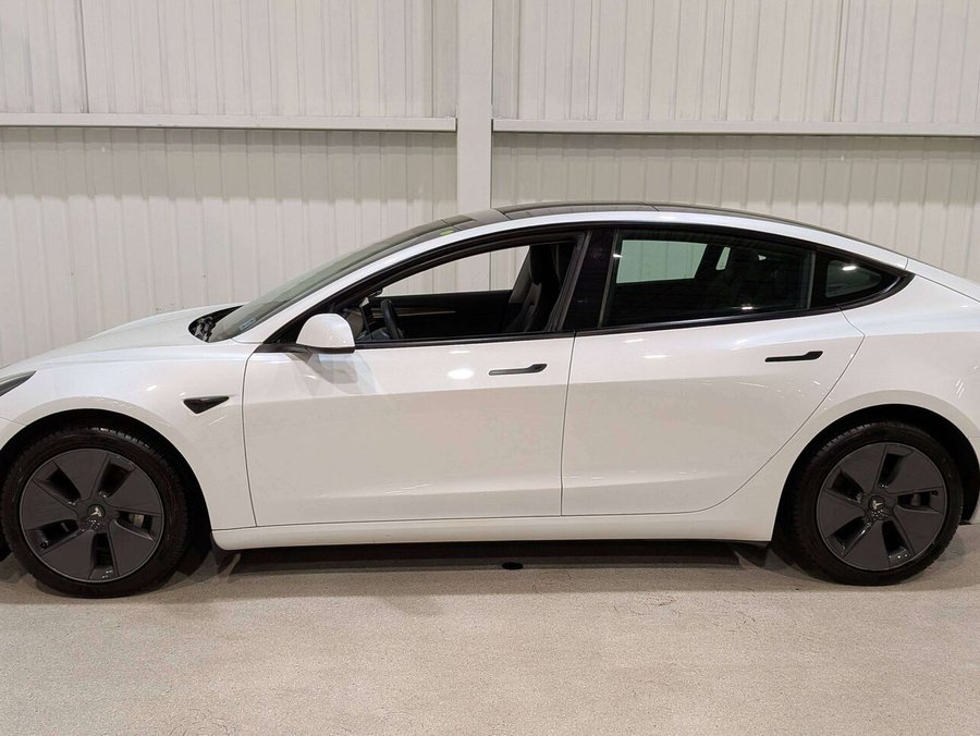 2023 Tesla Model 3 RWD White