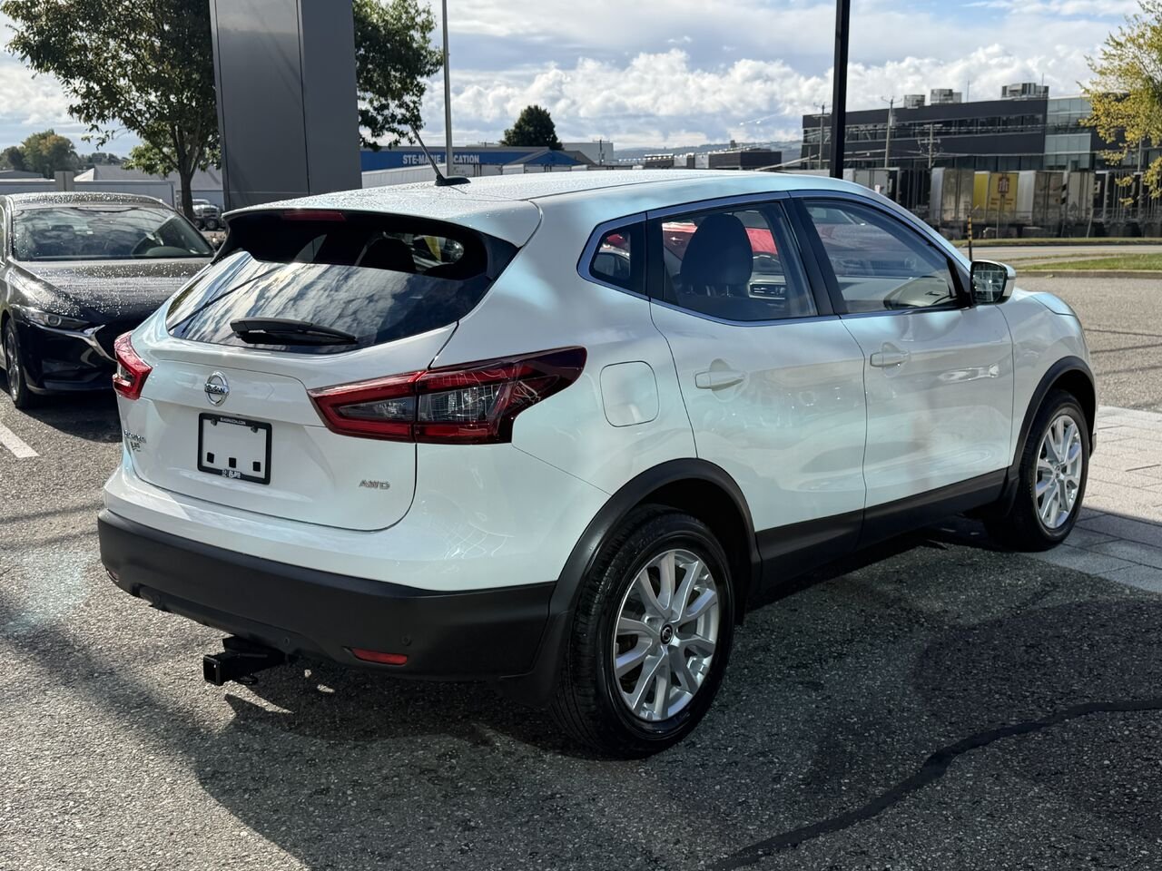 2021 Nissan Qashqai White Ste-Marie - photo #4