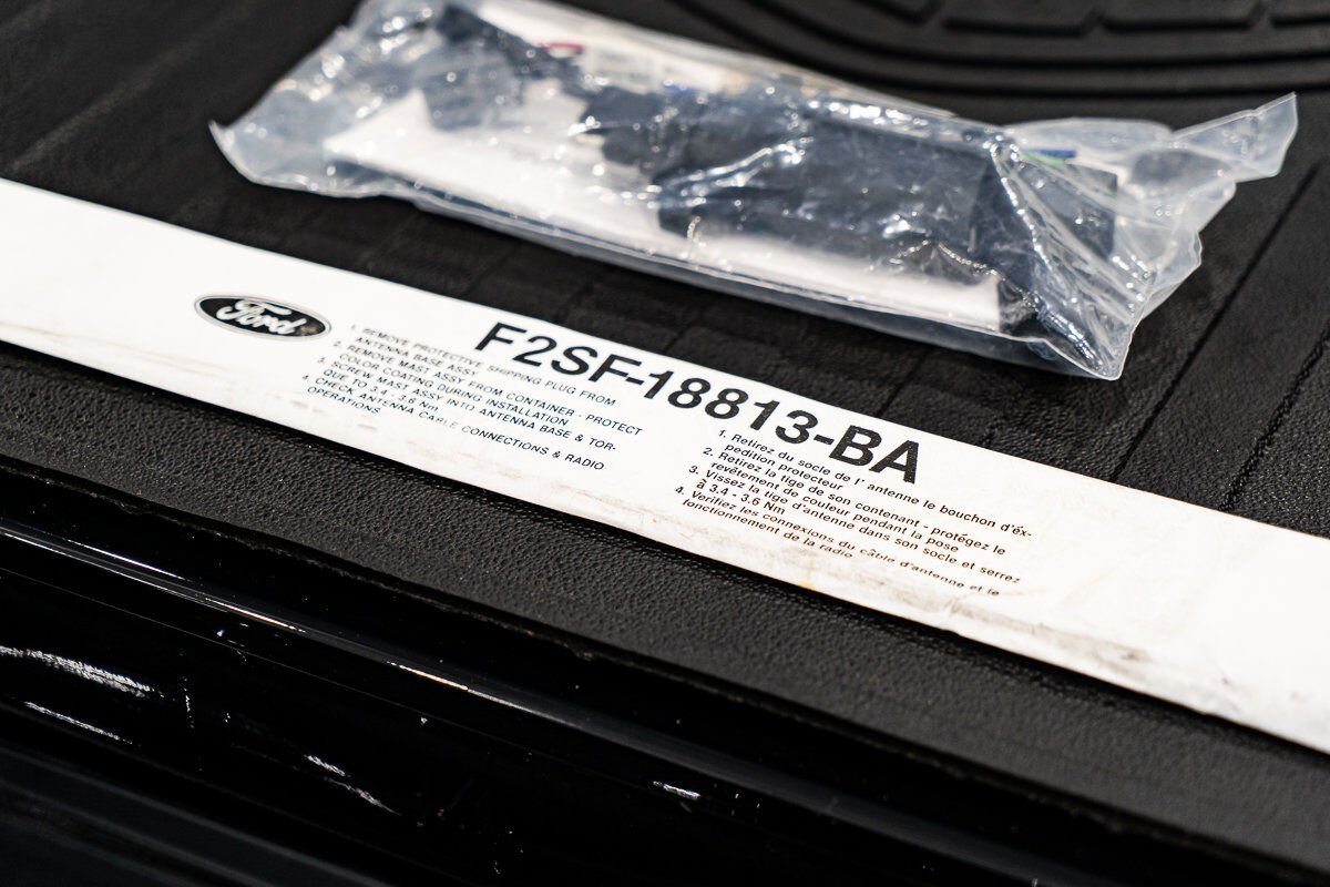 Ford F-150 Harley Davidson Edition In Delivery Packaging 2000 Noir Montréal - photo #38