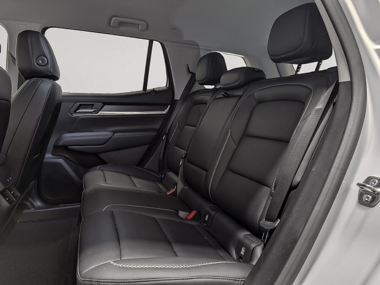 2026 GMC Terrain Denali AWD White Sherbrooke - photo #7