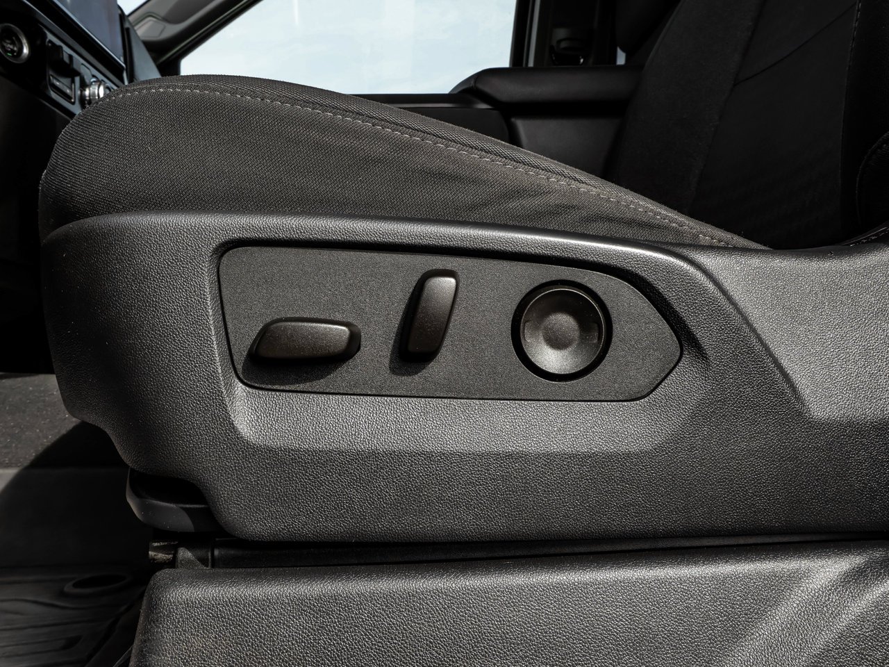 2024 GMC Sierra 3500HD 4WD Crew Cab 172 SLE Black Sherwood Park - photo #20