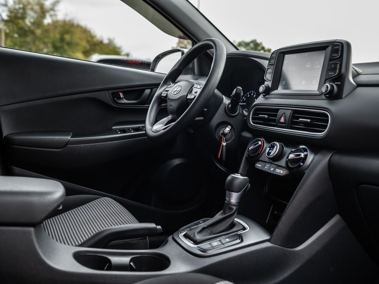 2020 Hyundai Kona White Sainte-Julienne - photo #26