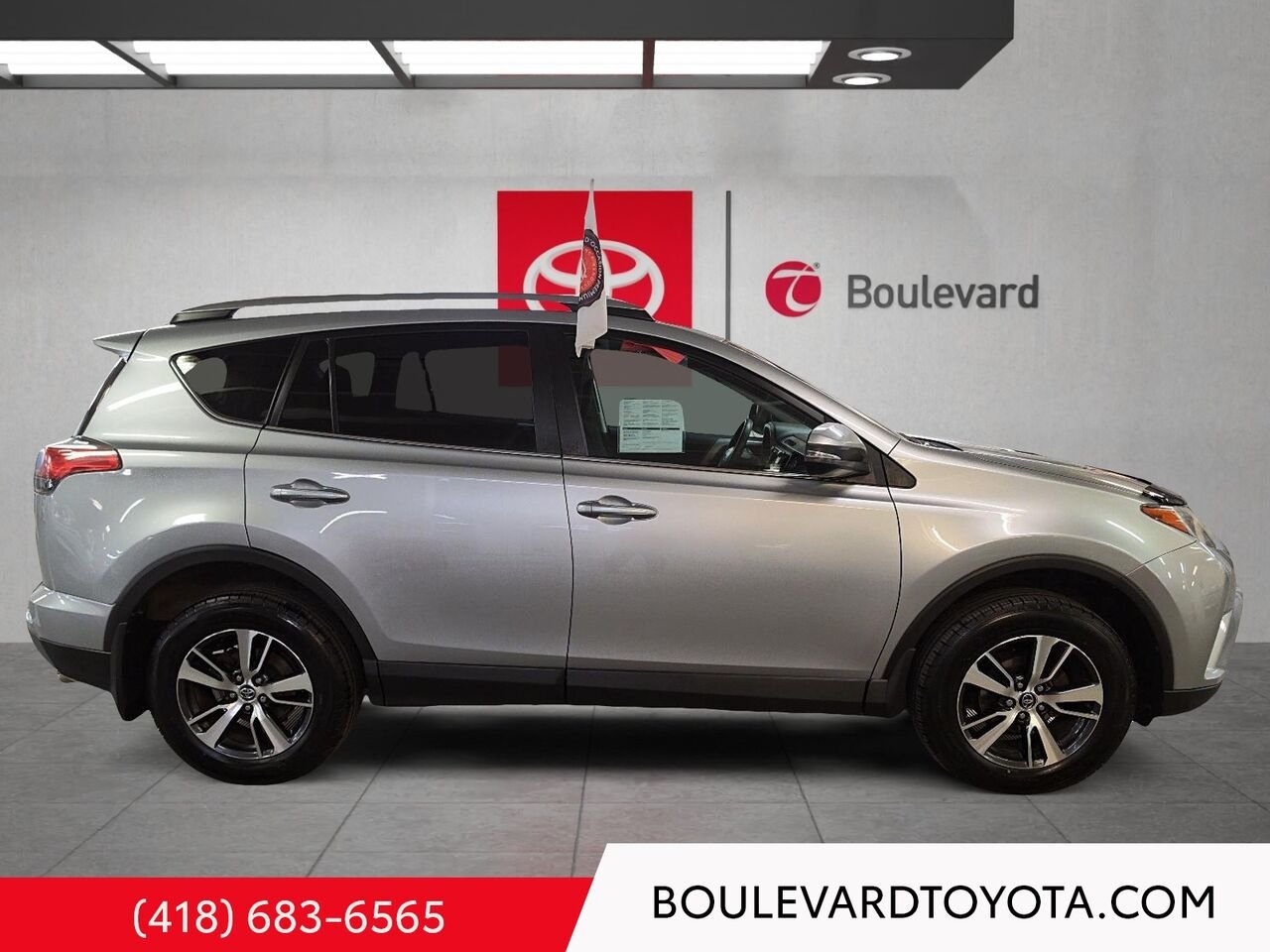 2018 Toyota RAV4 100480A-15 | LE, AWD Silver Québec - photo #2
