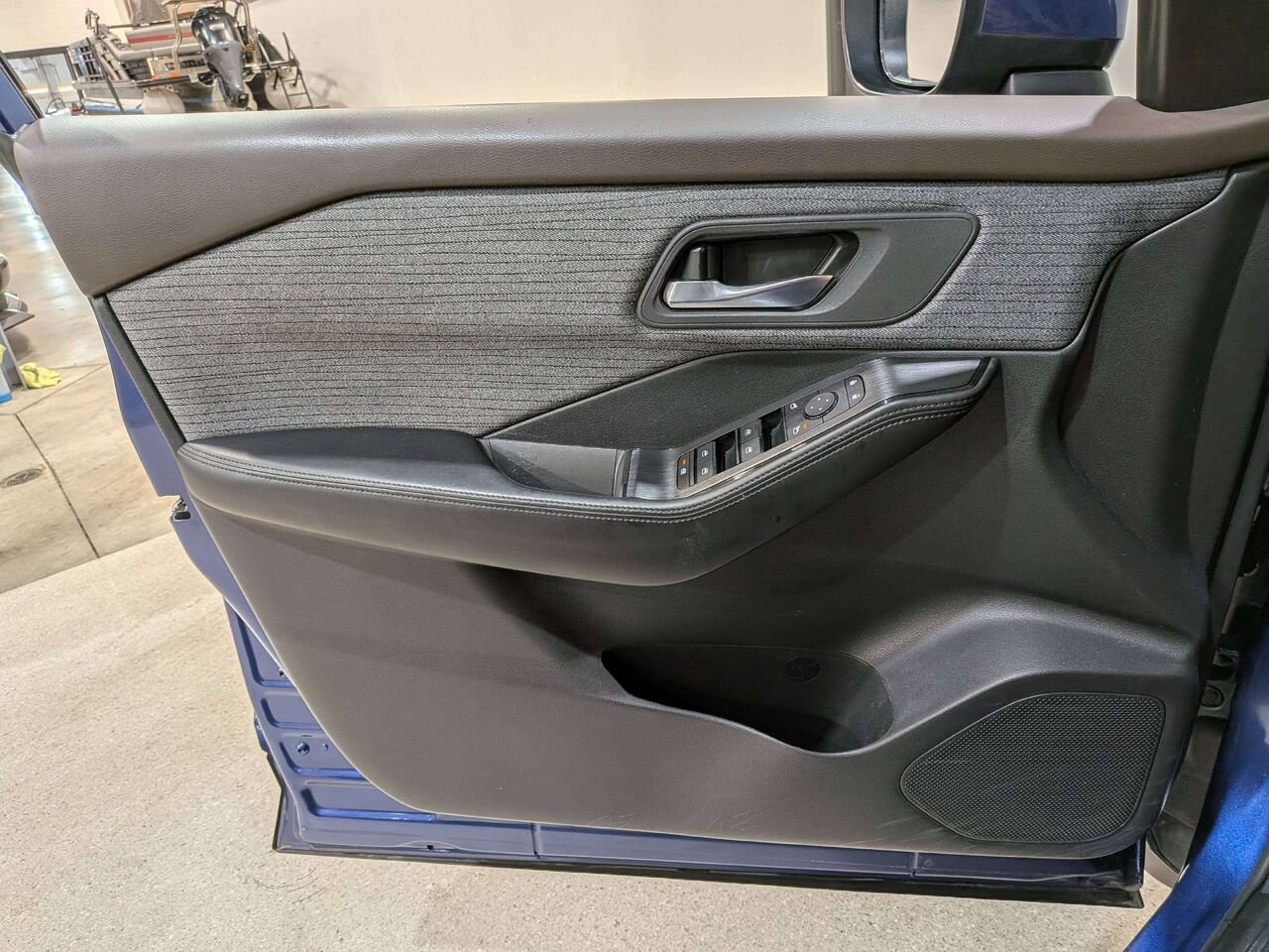2023 Nissan Rogue AWD SV Moonroof Blue Val-David - photo #32