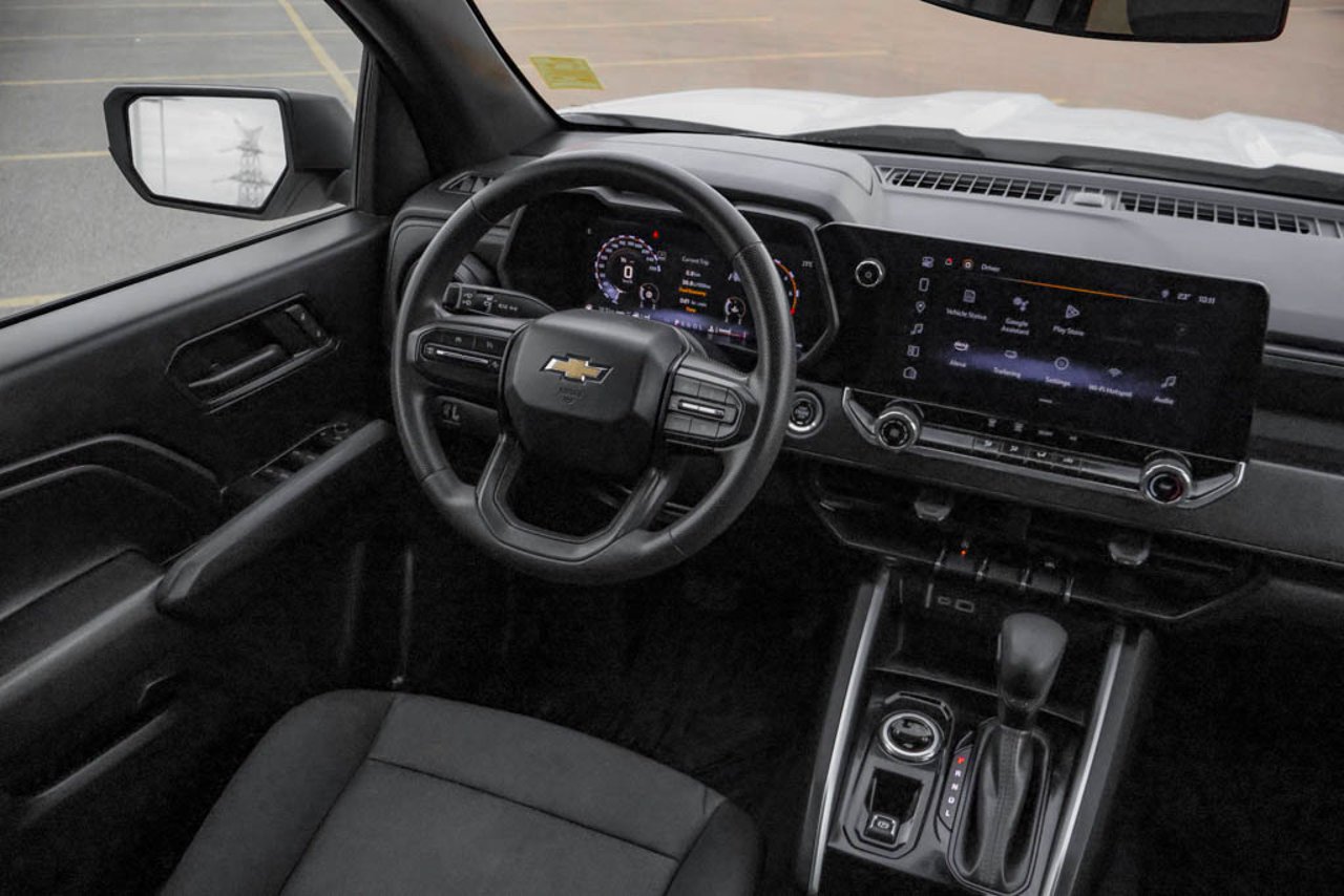 2024 Chevrolet Colorado 4WD Crew Cab WT White Sherwood Park - photo #26