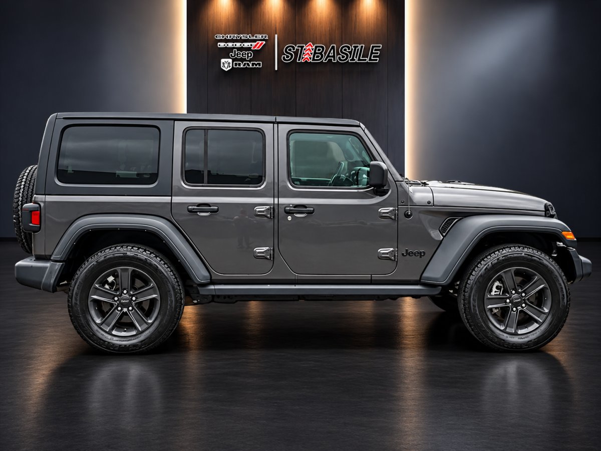 2021 Jeep Wrangler Grey Saint-Basile-le-Grand - photo #3