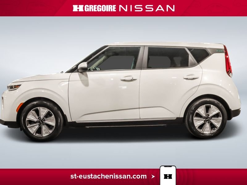 2022 Kia Soul White Saint-Eustache - photo #5