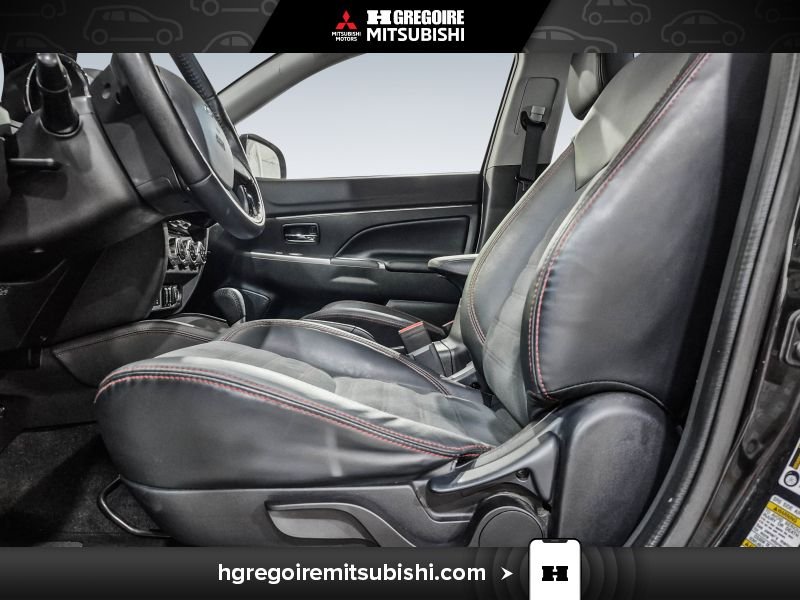 Mitsubishi RVR 2023 Noir Blainville - photo #13