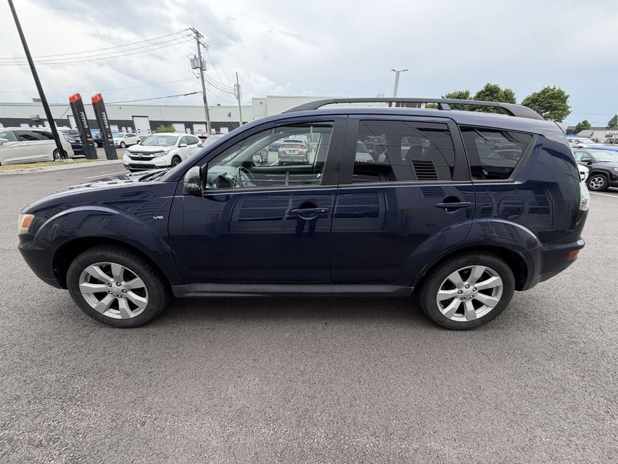 Mitsubishi Outlander LS Awd, Démarreur à distance, Vendu tel quel 2012 Bleu