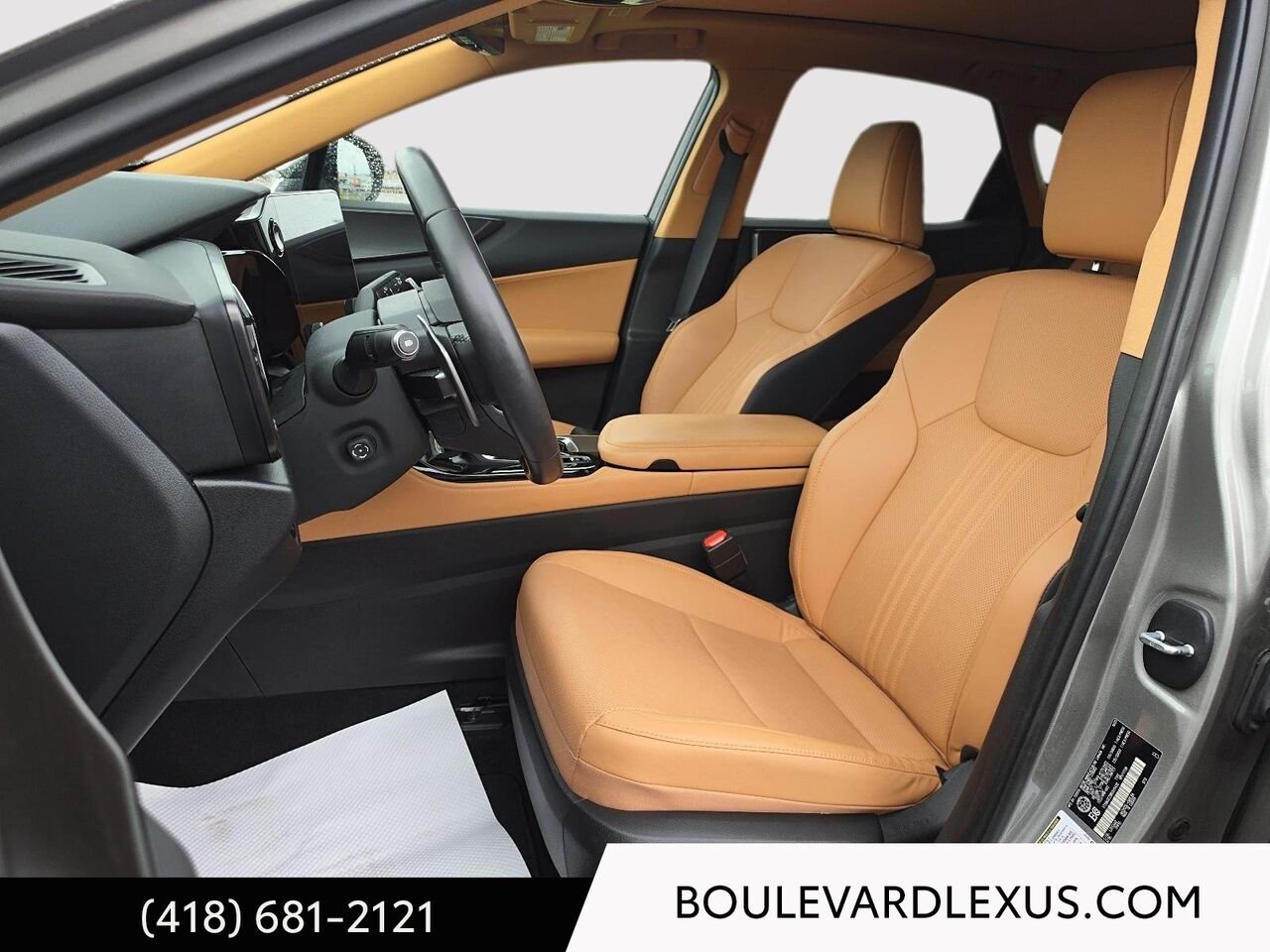 Lexus NX 601183 | NX 350h TI 2024 Argent Québec - photo #8