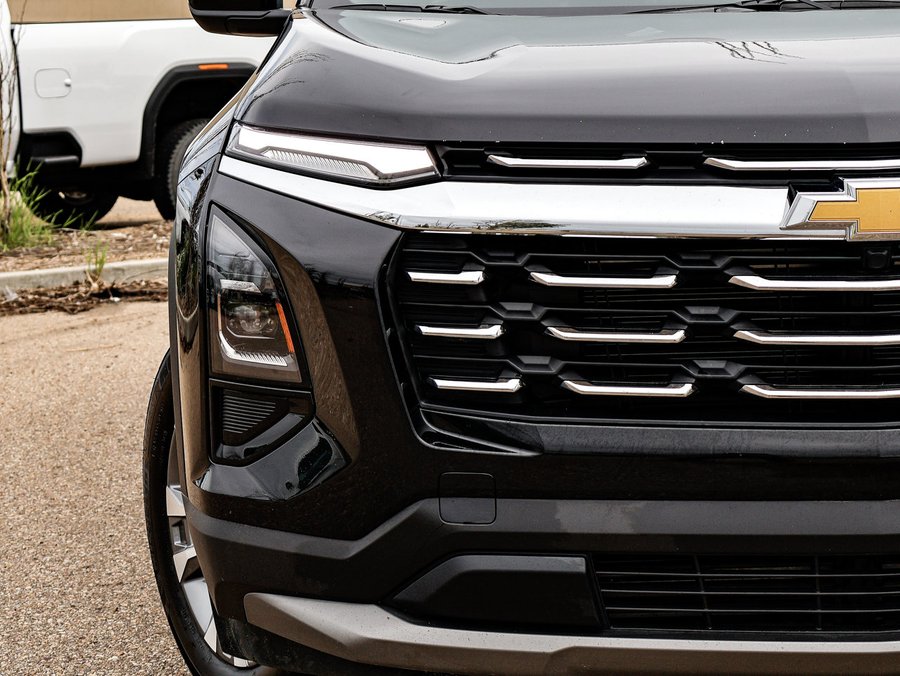2026 Chevrolet Equinox AWD LT | Collision Alert Black
