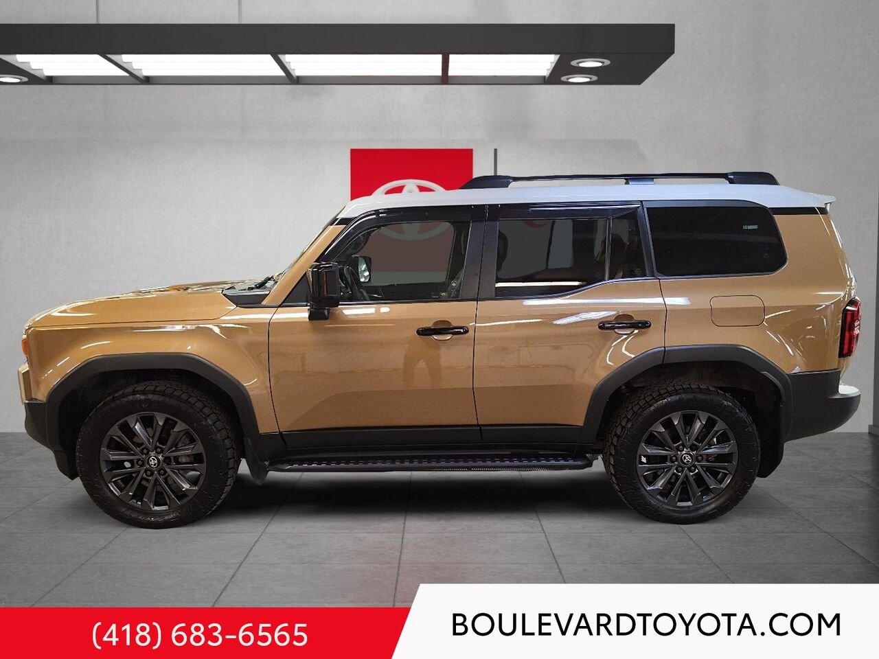 Toyota LAND CRUISER 100345A-85 | PREMIUM, 4X4 2025 Brun Québec - photo #6