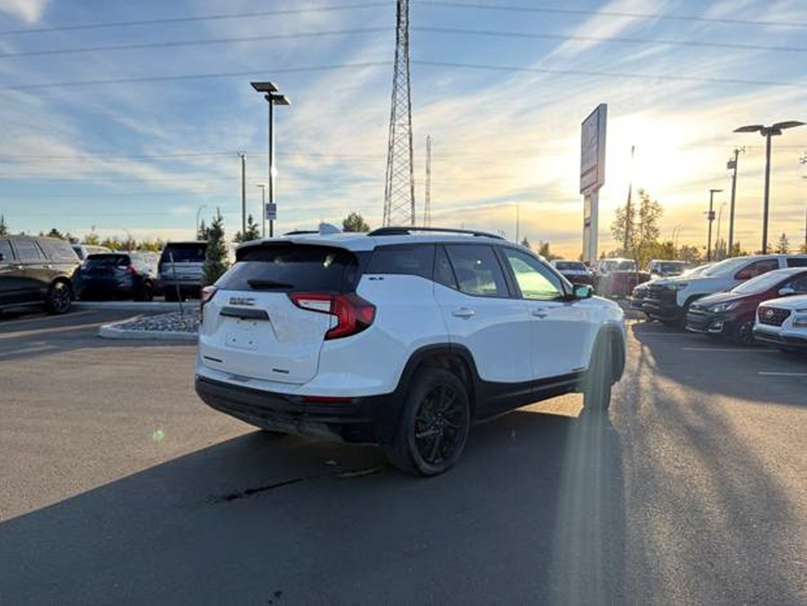 2024 GMC Terrain SLE Elevation Edition AWD 1.5T | 19in Gloss Black Wheels White