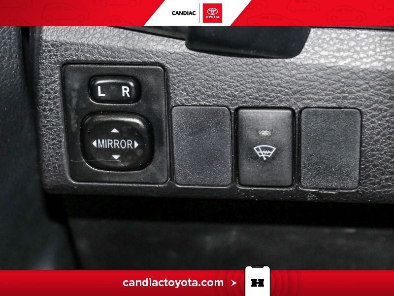 2018 Toyota Corolla Blue Saint-Eustache - photo #18