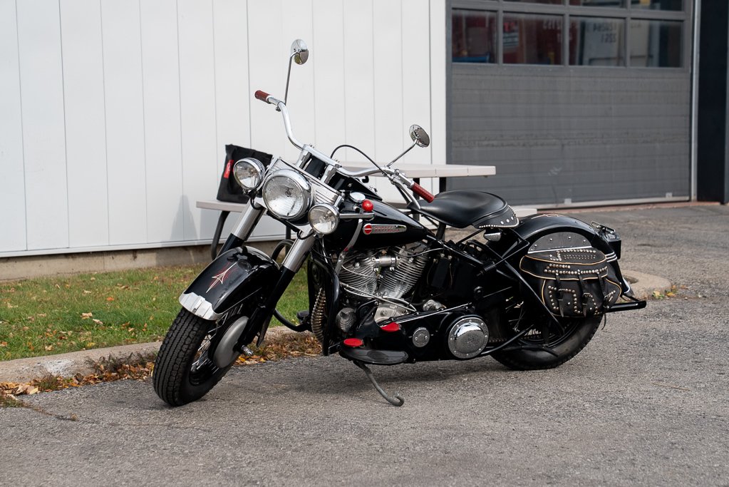 Harley Davidson FL 1950 Montréal - photo #0