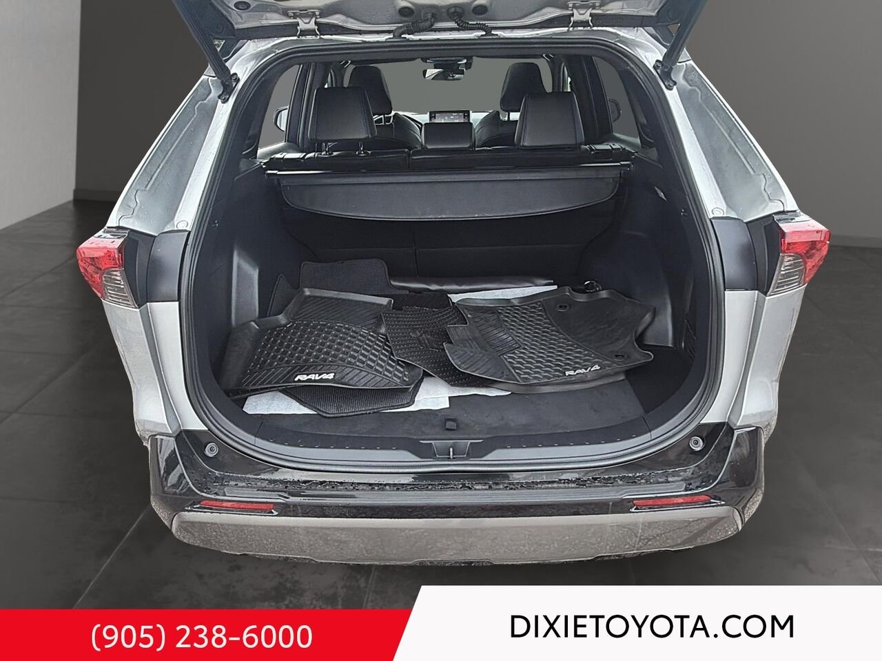 2021 Toyota RAV4 Hybrid XSE AWD / CLEAN CARFAX / HEATED SEATS / MOONROOF / ALLOY WHEELS / CARPLAY AND ANDROID AUTO Silver Mississauga - photo #21