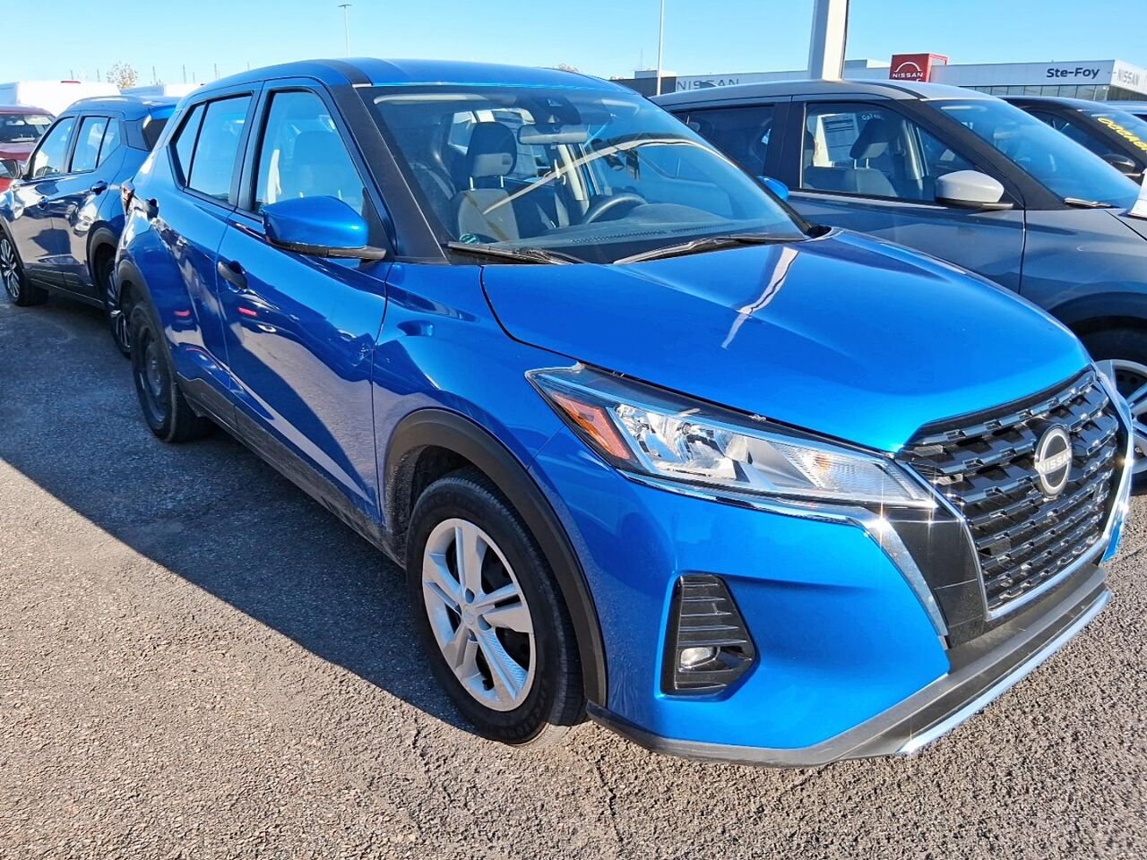 Nissan Kicks S TA 2023 Bleu Québec - photo #1