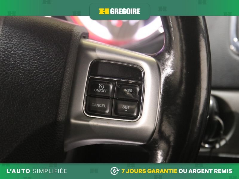 2020 Dodge GR Caravan White Laval - photo #21