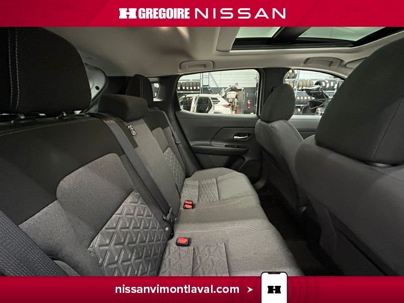 2025 Nissan Kicks White Laval - photo #13