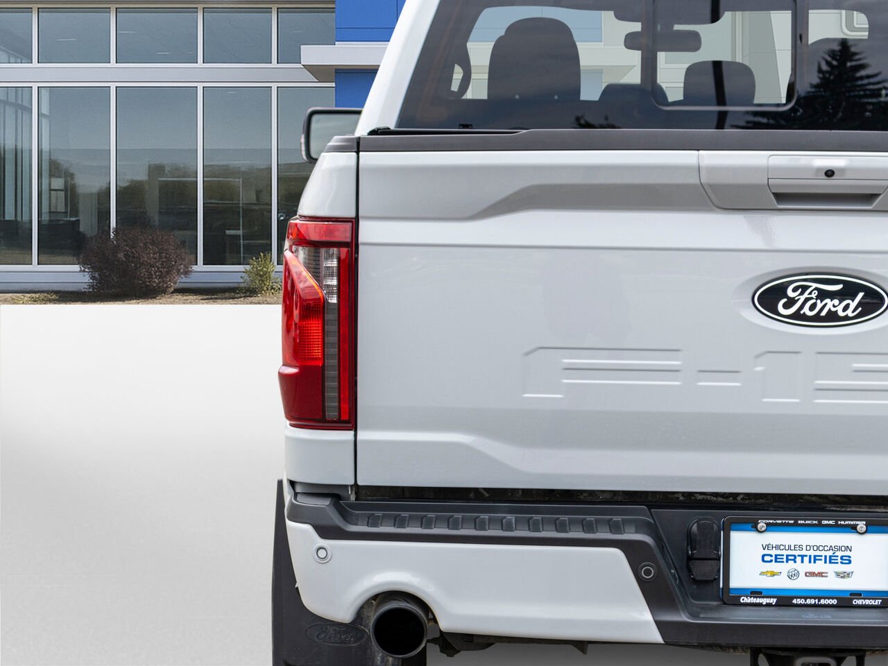 Ford F-150 XLT cabine SuperCrew 4RM caisse de 5,5 pi 2024 Gris Châteauguay - photo #32