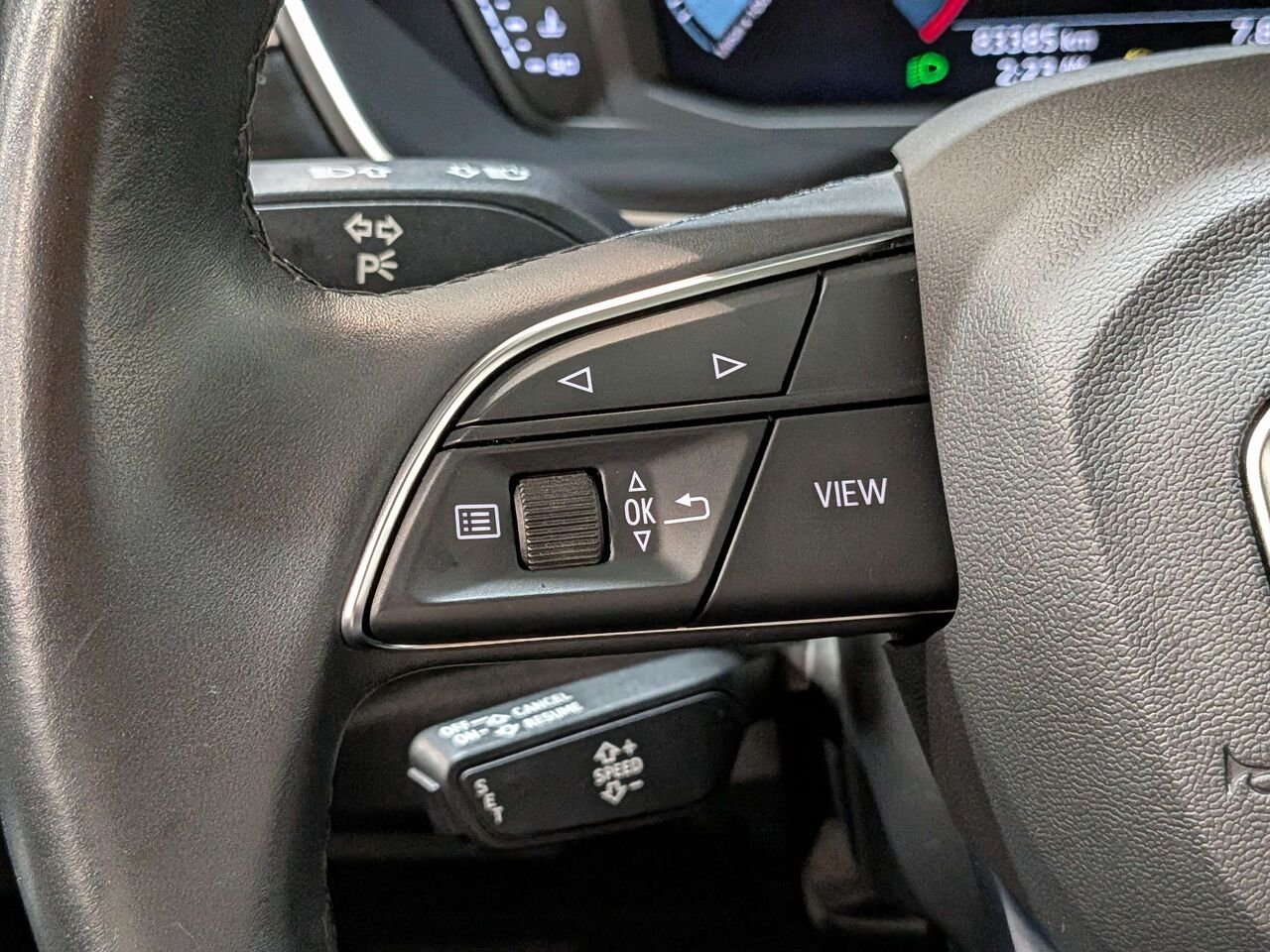 2021 Audi Q3 Progressiv 45 TFSI quattro Black Mirabel - photo #14