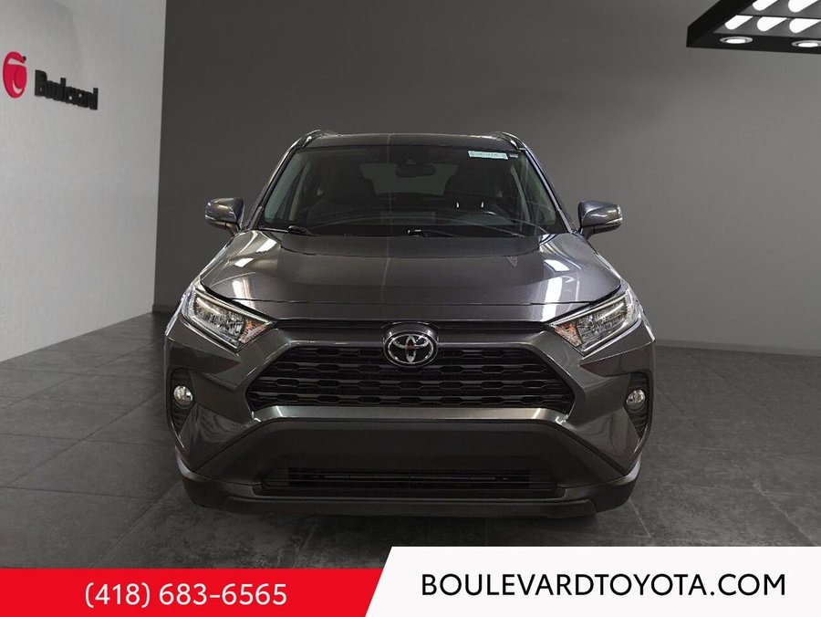 2021 Toyota RAV4 2021 Grey