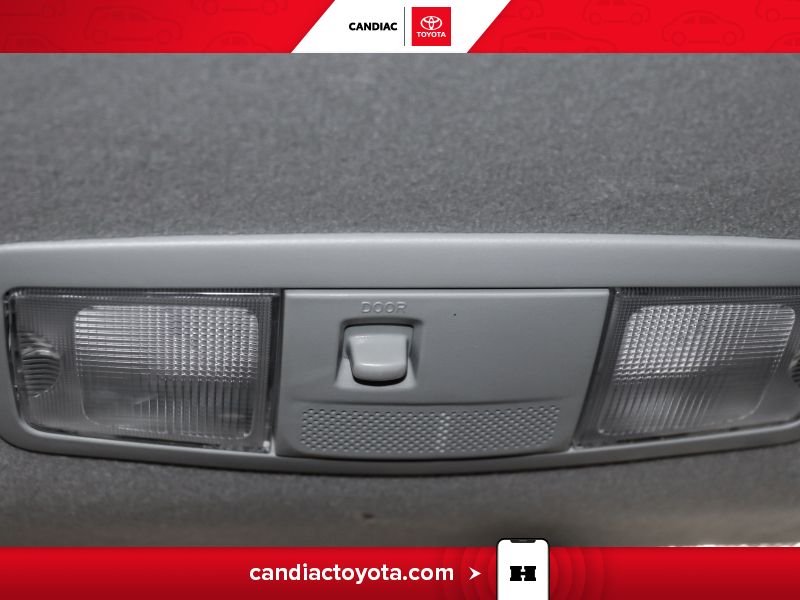 2022 Mitsubishi RVR White Saint-Eustache - photo #28