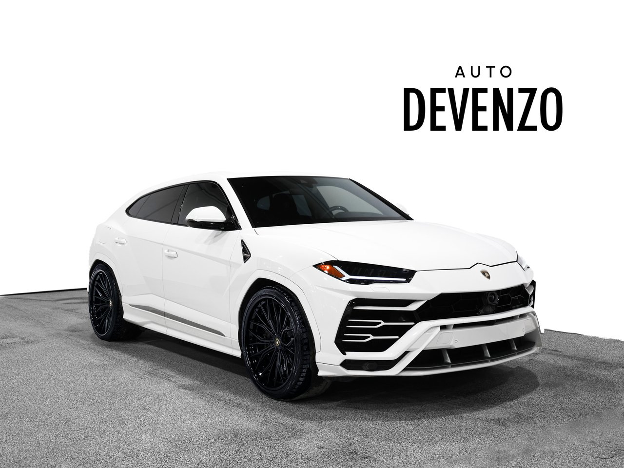 2022 Lamborghini Urus White Saint-Eustache - photo #0