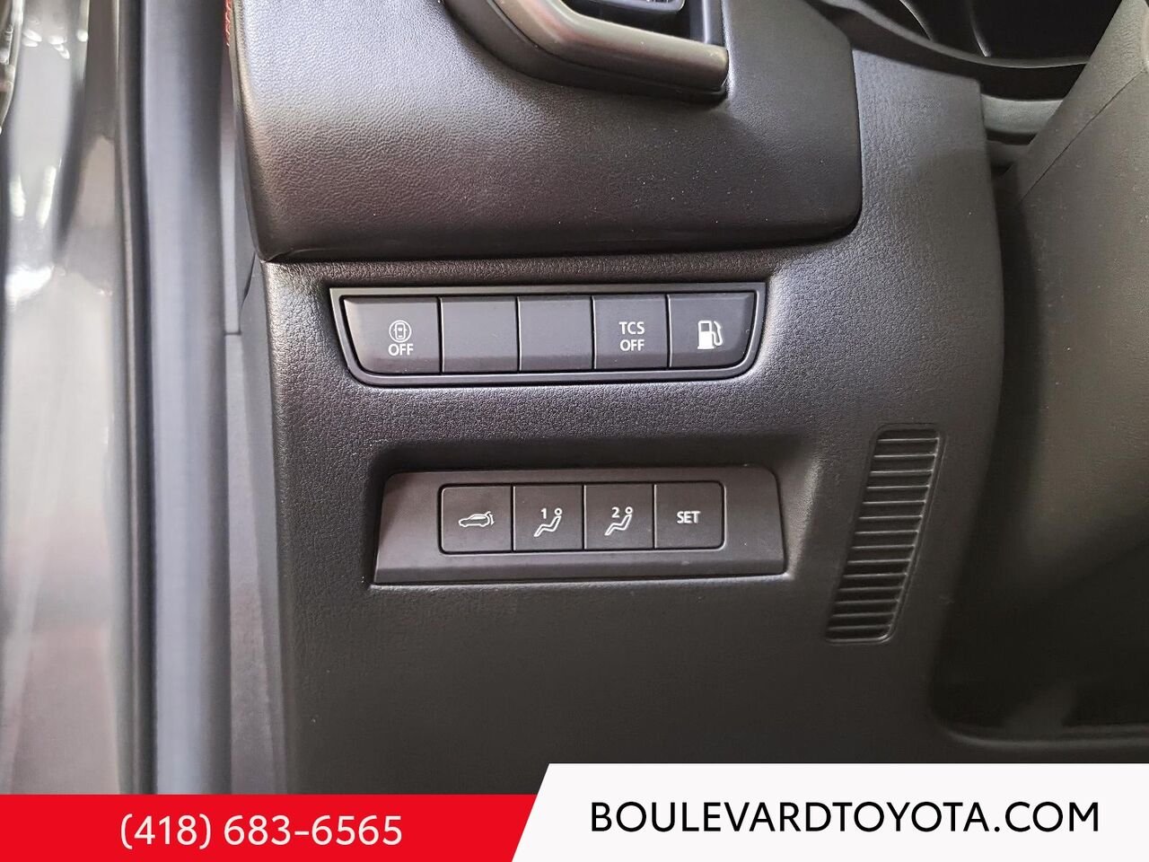 2025 Mazda CX-50 HYBRIDE 100522A-35 | GS-L, E-AWD Grey Québec - photo #11
