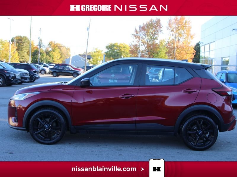 2023 Nissan Kicks SV bancs chauffant camera de recul à partir de 2.9 Red