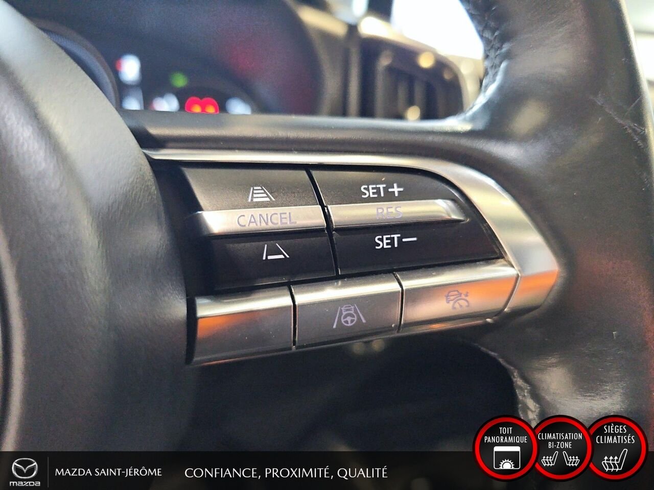 Mazda CX-50 GT | TOIT PANORAMIQUE | CUIR | AWD | 2023 Blanc Saint-Jérôme - photo #15
